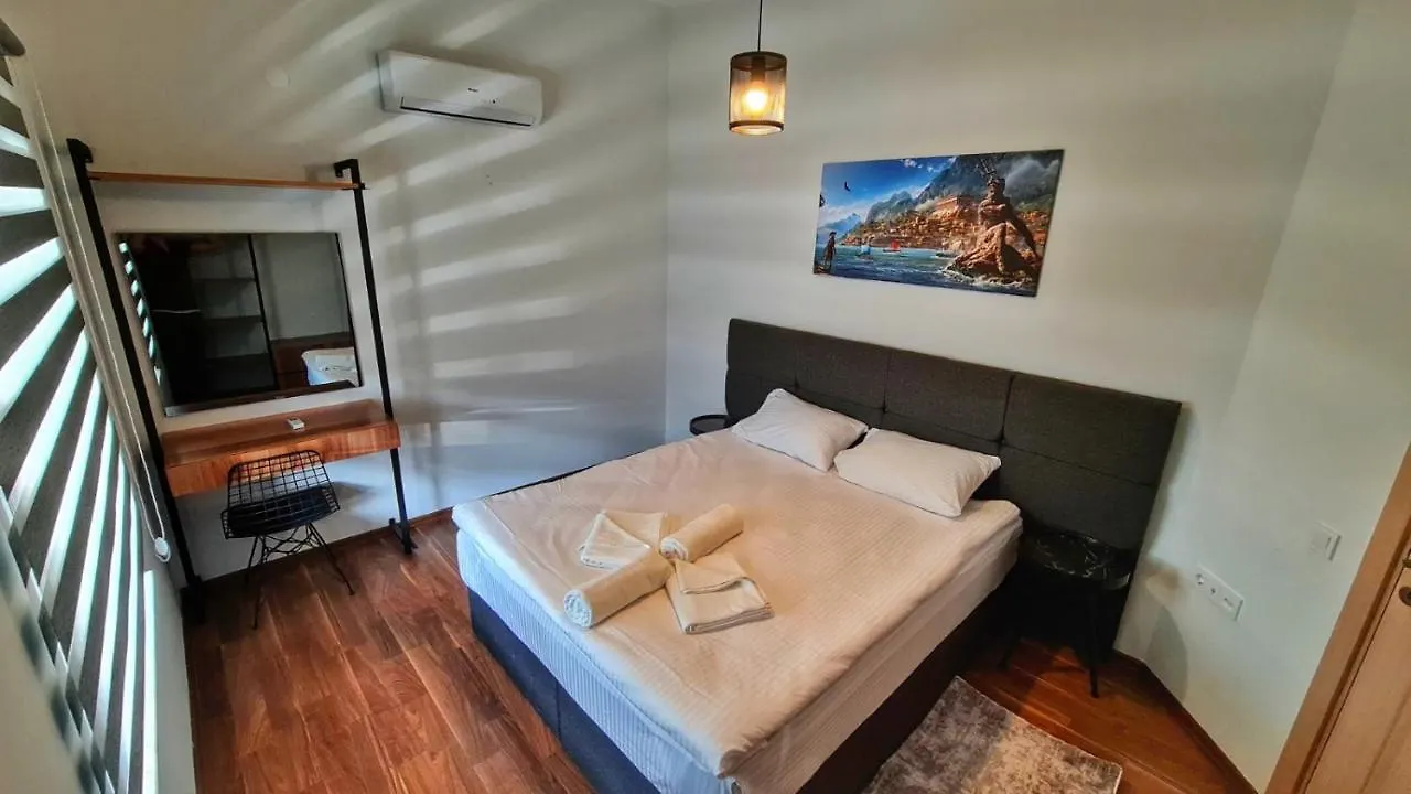 Letstay Sweet Home Yellow Antalya Guest house